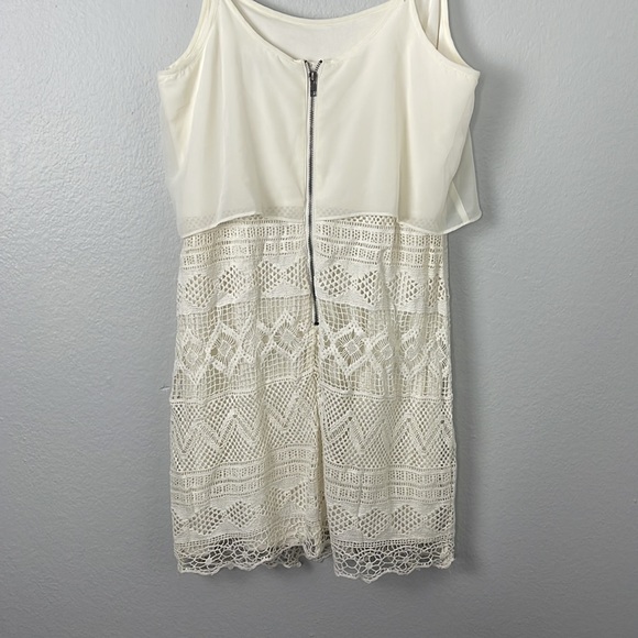 American Eagle Ivory Crochet Romper - Picture 8 of 8